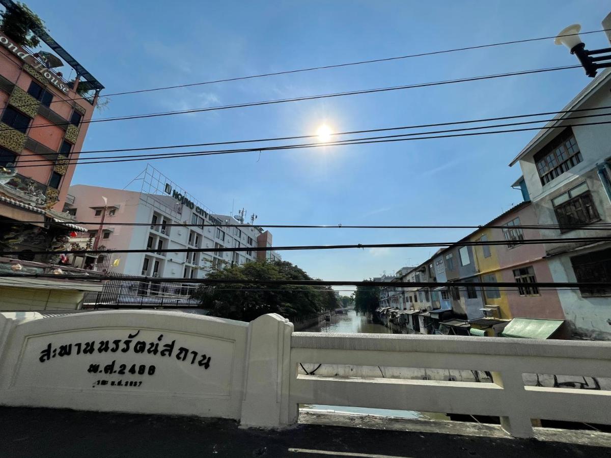 Lively And Cozy Canal House ,Entire House กรุงเทพมหานคร ภายนอก รูปภาพ